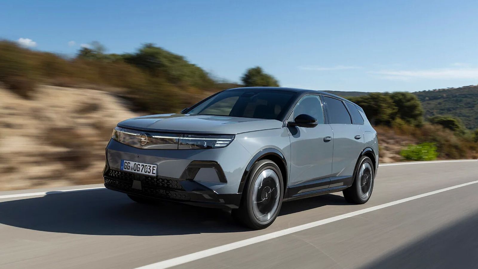 Σύμφωνα με την Opel, η τεχνολογία monocoat αποτελεί μια ιδιαίτερα αποδοτική διαδικασία βαφής που διατηρεί κορυφαία ποιότητα φινιρίσματος, μειώνοντας π
